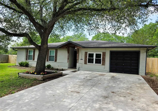 32nd image of 1512 W Mesa Park Dr, Round Rock, TX 78664 | MLS# 7214005