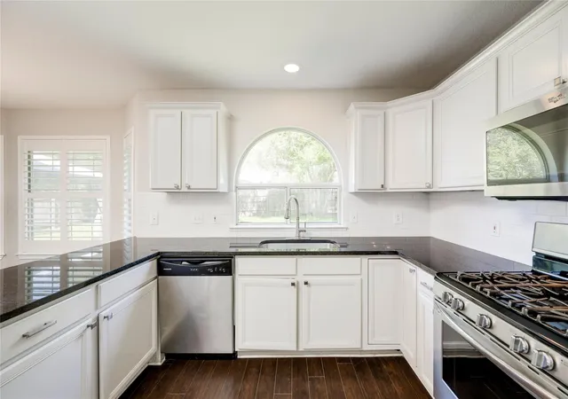 5th image of 5660 Wagon Train Rd, Austin, TX 78749 | MLS# 5009406