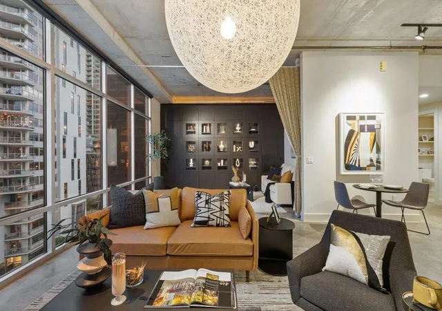 4th image of 800 W 5Th St #703, Austin, TX 78703 | MLS# 3658704