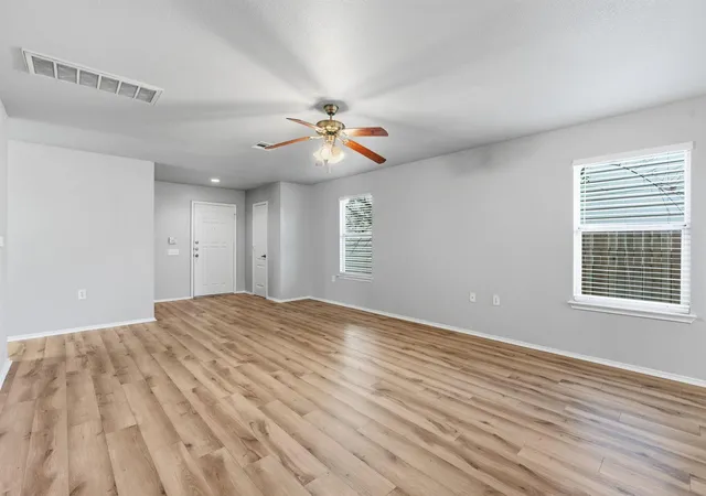 Photo 4 of Single family home for sale at 6736 Cornish Hen Ln, Austin, TX 78747 | MLS# 7349531 | Listing updated on 2026-08-24