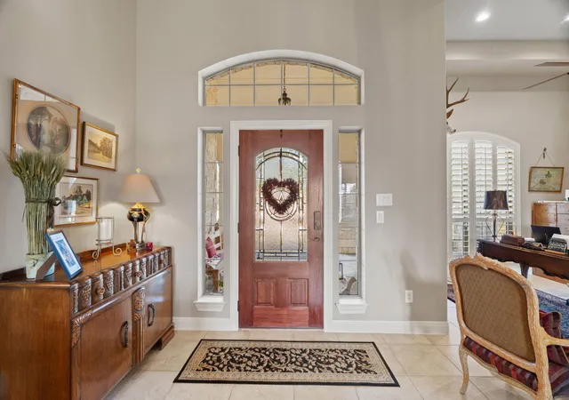 Photo 3 of Single family home for sale at 203 Cir Oaks Dr, Burnet, TX 78611 | MLS# 1898053 | Listing updated on 2026-04-08