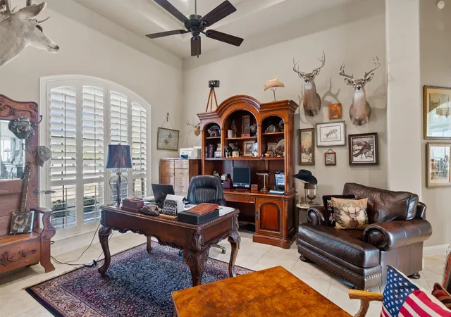 Photo 4 of Single family home for sale at 203 Cir Oaks Dr, Burnet, TX 78611 | MLS# 1898053 | Listing updated on 2026-04-08