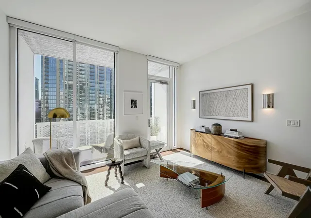 3rd image of 301 West Ave #2105, Austin, TX 78701 | MLS# 9120670