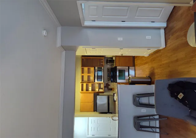 5th image of 2502 Leon St #304, Austin, TX 78705 | MLS# 9198607