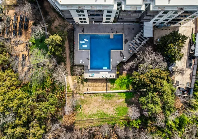 2nd image of 3600 S Lamar Blvd, Austin, TX 78704