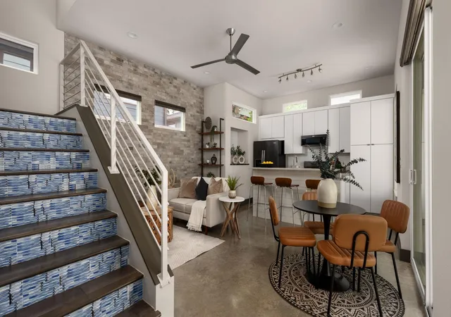 1st image of 1905 Pennsylvania Ave #A & B, Austin, TX 78702 | MLS# 6227092