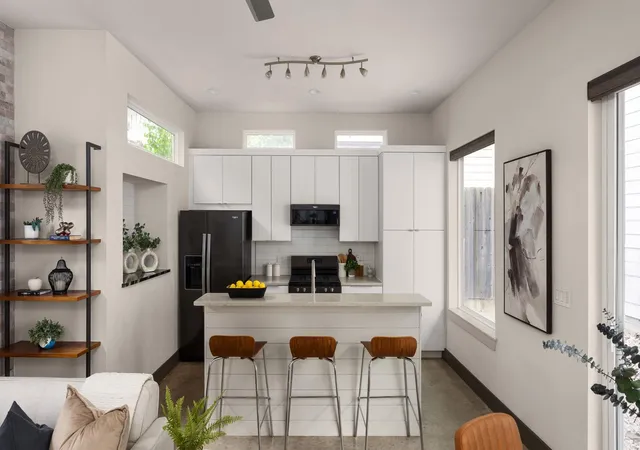 3rd image of 1905 Pennsylvania Ave #A & B, Austin, TX 78702 | MLS# 6227092