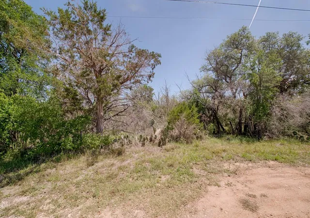 Photo 4 of Land for sale at Lots 35 & 36 Lakeside Dr, Spicewood, TX 78669 | MLS# 9474526 | Listing updated on 2026-04-08