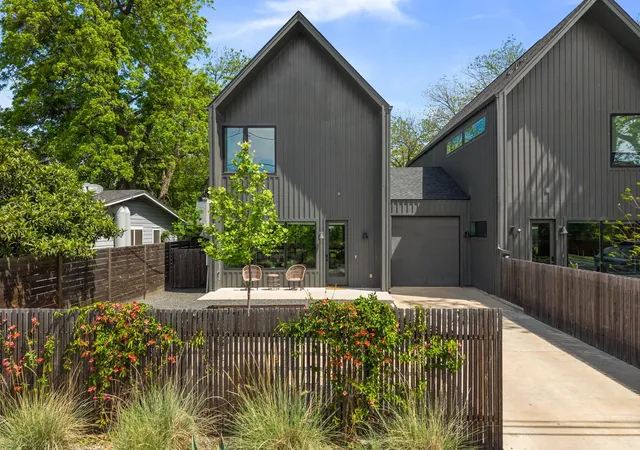 2nd image of 3302 Goodwin Ave #A, Austin, TX 78702 | MLS# 7253213