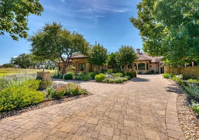 Photo 1 of Single family home for sale at 104 Orange Plume, Horseshoe Bay, TX 78657 | MLS# 8799377 | Listing updated on 2026-10-10