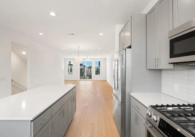 2nd image of 3600 Jetson Wy #4, Austin, TX 78723 | MLS# 8829037