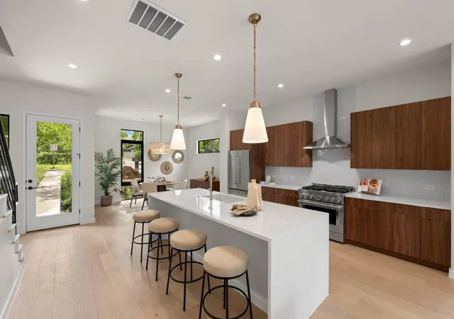 5th image of 1514 Newton St, Austin, TX 78704 | MLS# 4778592