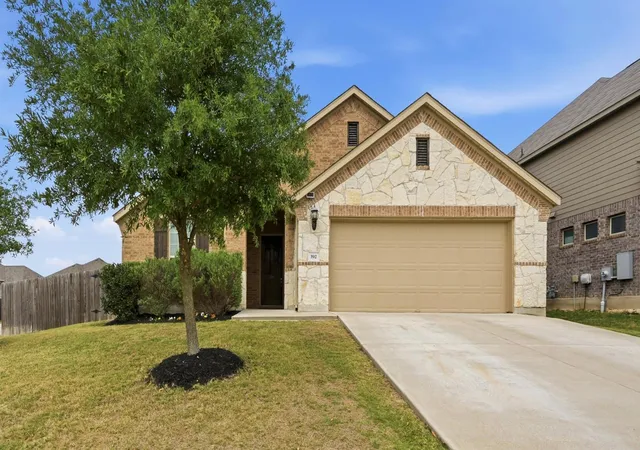 Photo 3 of Single family home for sale at 392 Algaroba Loop, Buda, TX 78610 | MLS# 6530274 | Listing updated on 2026-09-30