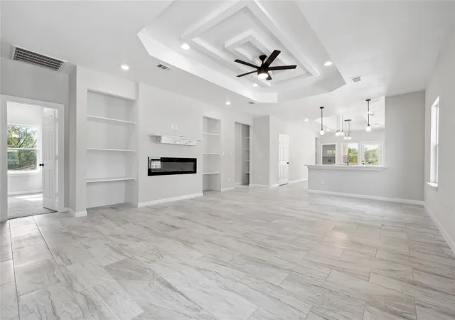 4th image of 956 S Hwy 304 Hwy, Bastrop, TX 78602 | MLS# 2409785