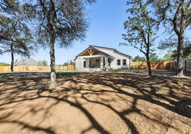 40th image of 130 Creekwood Trl, Cedar Creek, TX 78612 | MLS# 5209514