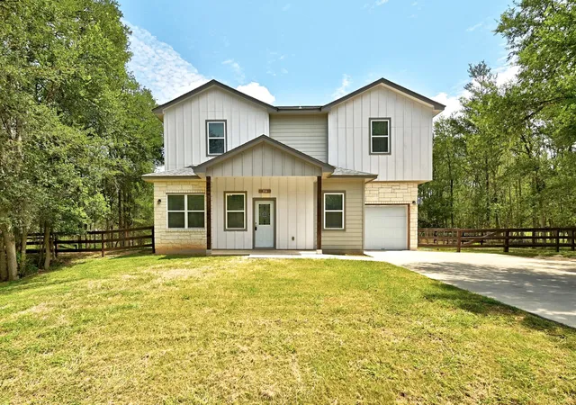 Photo 1 of Single family home for sale at 354 Lamaloa Ln, Bastrop, TX 78602 | MLS# 1033760 | Listing updated on 2026-08-25