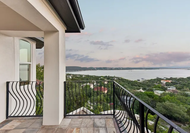 Photo 1 of Single family home for sale at 14004 Skyline Dr, Austin, TX 78732 | MLS# 7900117 | Listing updated on 2026-09-04