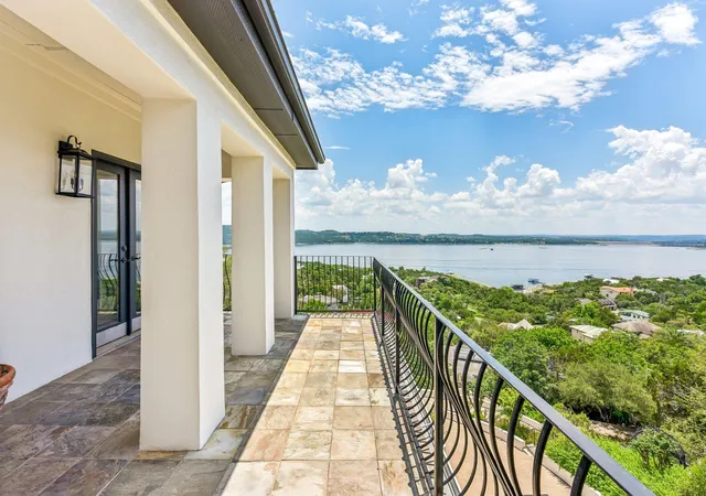 Photo 3 of Single family home for sale at 14004 Skyline Dr, Austin, TX 78732 | MLS# 7900117 | Listing updated on 2026-09-04