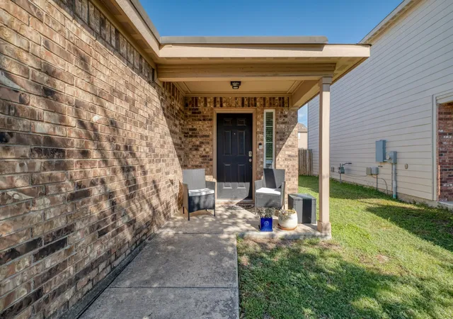 Photo 3 of Single family home for sale at 1436 Breanna Ln, Kyle, TX 78640 | MLS# 1002989 | Listing updated on 2026-09-22