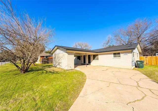 1st image of 4306 Shallowbrook Trl, Austin, TX 78744 | MLS# 3246695