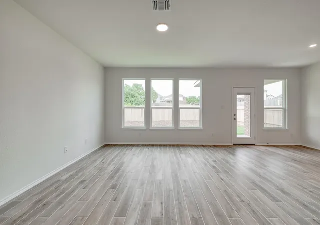 Photo 4 of Single family home for sale at 3037 Carrizo Ter, Leander, TX 78641 | MLS# 5935916 | Listing updated on 2026-10-06
