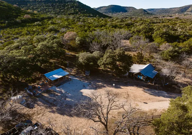 Photo 4 of House for sale at 641 Patterson Crk Rd, Leakey, TX 78873 | MLS# 7884046 | Listing updated on 2026-09-08