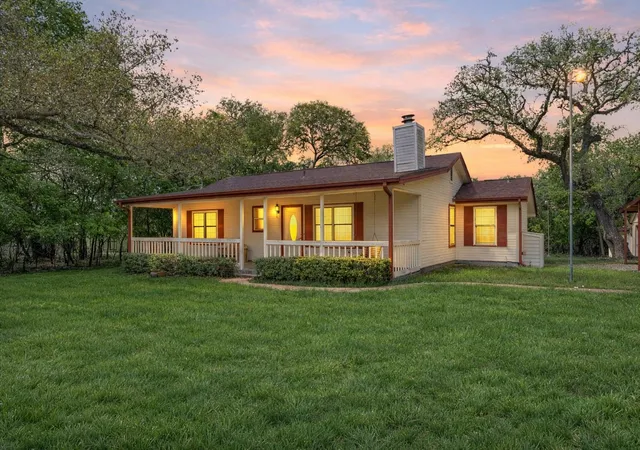 Photo 1 of Single family home for sale at 10706 Crk View Dr, Austin, TX 78748 | MLS# 9674471 | Listing updated on 2026-10-08