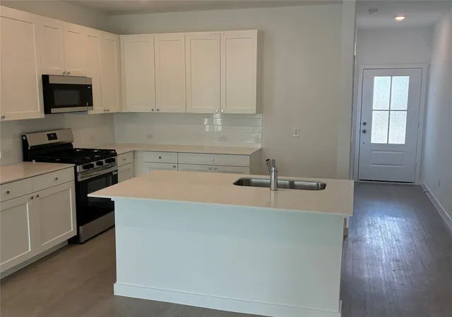 Photo 3 of Sale Pending at 135 Parsons, Kyle, TX 78640 | MLS# 8547336 | Listing updated on 2026-09-22