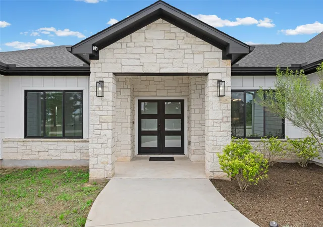Photo 2 of Single family home for sale at 111 Tall Forest Dr, Bastrop, TX 78602 | MLS# 8226582 | Listing updated on 2026-10-08