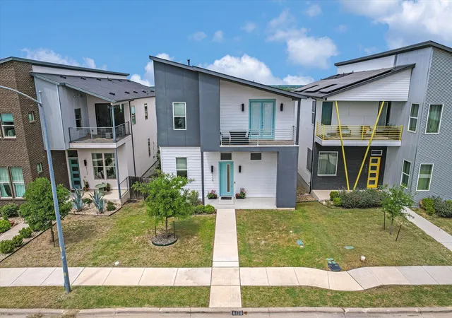Photo 1 of Single family home for sale at 6136 Florencia Ln, Austin, TX 78724 | MLS# 7425738 | Listing updated on 2026-08-22