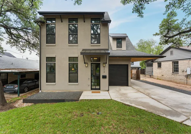 Photo 2 of Single family home for sale at 212 Fletcher St, Austin, TX 78704 | MLS# 2669614 | Listing updated on 2026-09-09