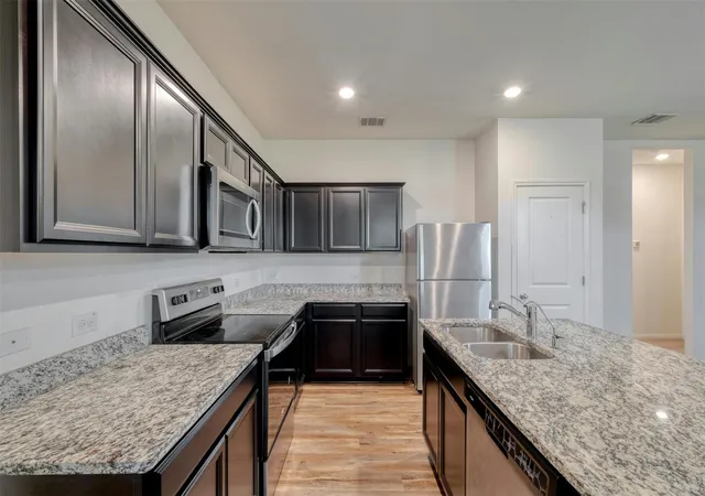 5th image of 129 Athena Wy, Jarrell, TX 76537 | MLS# 3930062