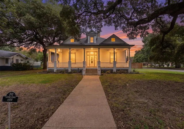 1st image of 604 Saint Michael St, Gonzales, TX 78629 | MLS# 3016606