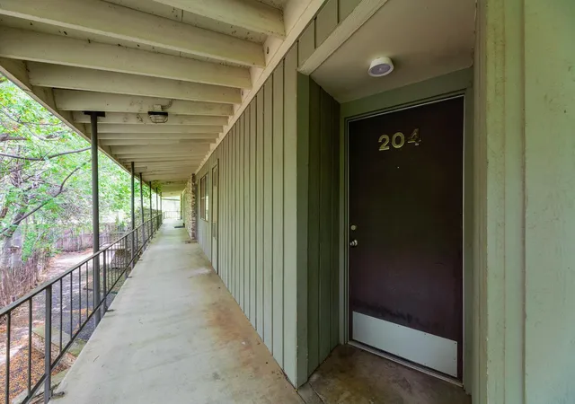 5th image of 2308 Enfield Rd, Austin, TX 78703
