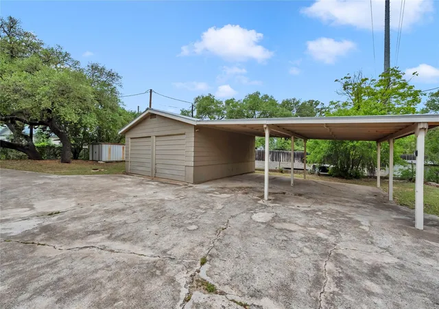 29th image of 817 County Road 126, Kingsland, TX 78639 | MLS# 8102287