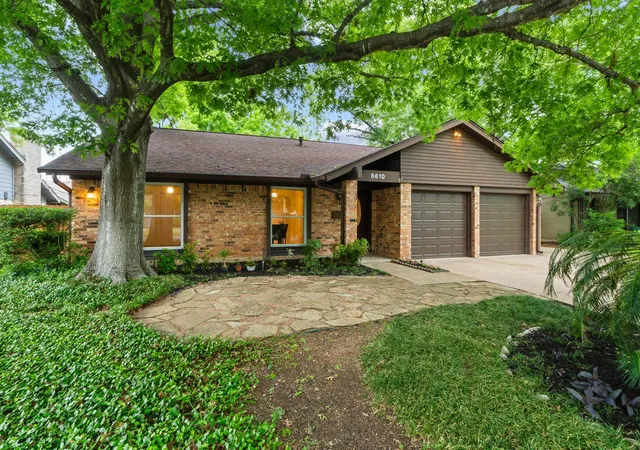 2nd image of 8610 Melshire Dr, Austin, TX 78757 | MLS# 5405371