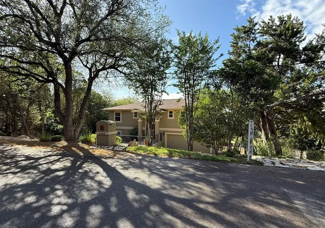 5th image of 6400 Lakeshore Dr, Leander, TX 78645 | MLS# 1378337