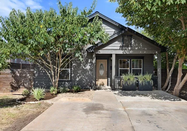 1st image of 1197 Angelina St, Austin, TX 78702 | MLS# 1011571