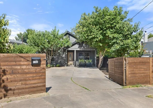2nd image of 1197 Angelina St, Austin, TX 78702 | MLS# 1011571