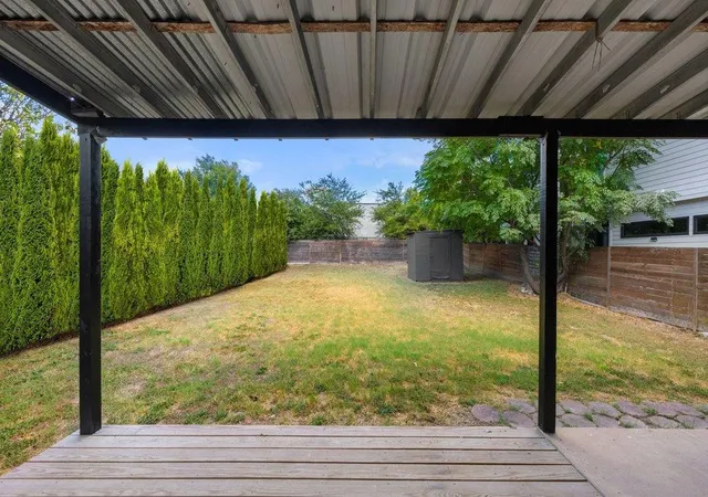 30th image of 1197 Angelina St, Austin, TX 78702 | MLS# 1011571