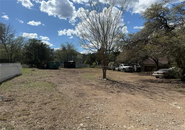 Photo 1 of Land for sale at 9605 Saugus Ln, Austin, TX 78733 | MLS# 2311438 | Listing updated on 2026-09-03