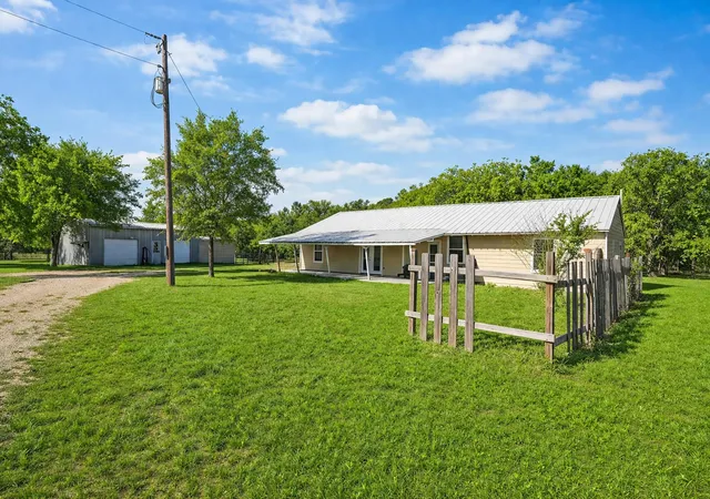 Homes for sale in Dale, TX | 14985 Fm 86, Dale, TX 78616 | MLS# 6255985