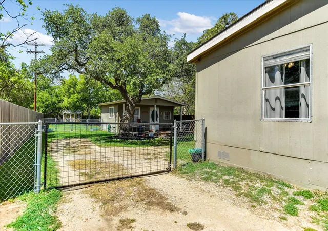 19th image of 620 E Fm 243, Bertram, TX 78605 | MLS# 3566916