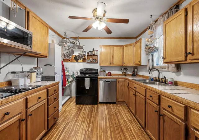 Homes for sale in Giddings, TX | 3210 County Road 226, Giddings, TX 78942 | MLS# 1642725