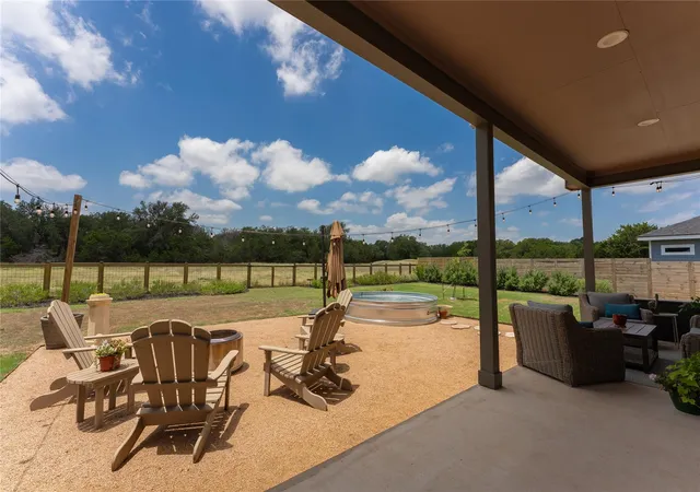 2nd image of 32 Acacia Dr, Wimberley, TX 78676 | MLS# 2431633