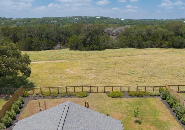 Photo 4 of Single family home for sale at 32 Acacia Dr, Wimberley, TX 78676 | MLS# 2431633 | Listing updated on 2026-09-22