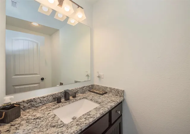 Photo 2 of Single family home for sale at 5840 County Rd 202, Lampasas, TX 76550 | MLS# 8290676 | Listing updated on 2026-07-31