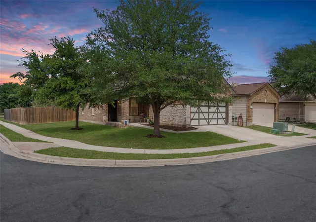 Photo 3 of Single family home for sale at 8824 Stambourne St, Austin, TX 78747 | MLS# 1608629 | Listing updated on 2026-09-28