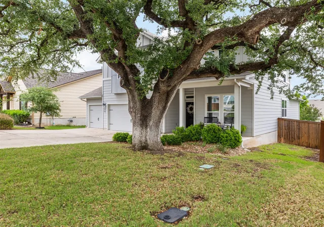 Photo 3 of Single family home for sale at 206 Orchard Park Dr, Liberty Hill, TX 78642 | MLS# 3686664 | Listing updated on 2026-05-16