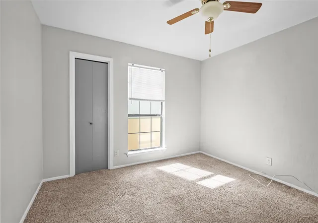 2nd image of 6718 Silvermine Dr, Austin, TX 78736